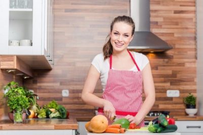 Có được sử dụng người giúp việc nhà người nước ngoài