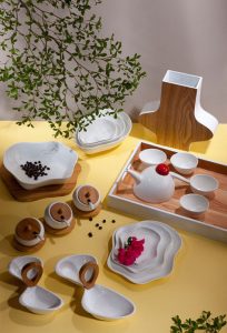 làm sạch đồ sứ