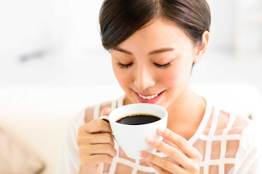 Uống một ly cafe buổi sáng giúp giảm cân hiệu quả