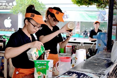 Hệ lụy đến từ việc sinh viên dành quá nhiều thời gian làm thêm