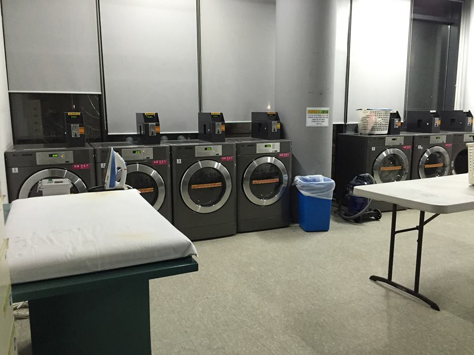 Dịch vụ giặt quần áo