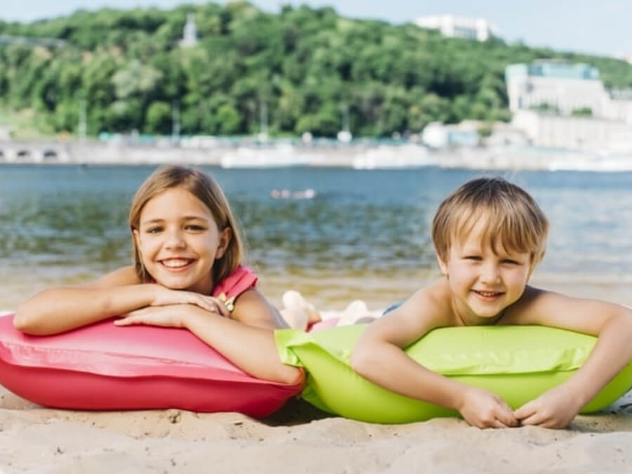 summer for kids at the beach