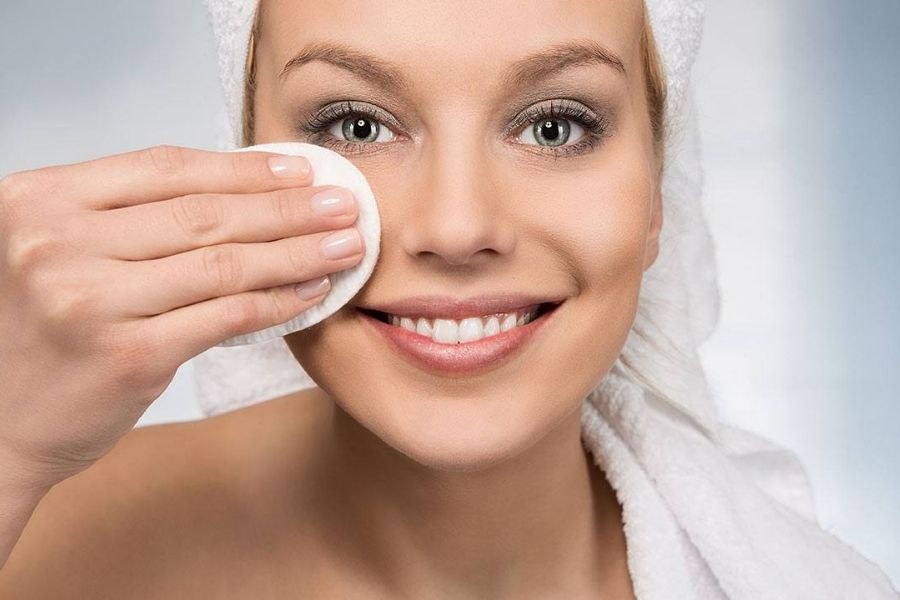 Tẩy trang là bước quan trọng 