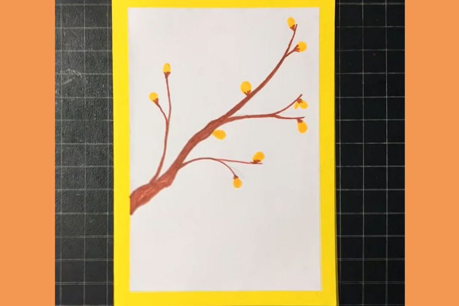 Vẽ cành và nụ của cây mai